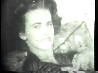 Kinky brunet slut strokes and deepthroats