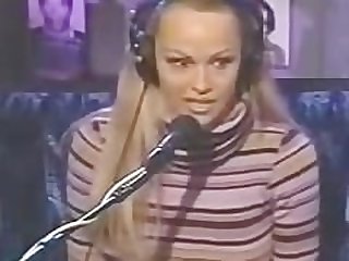 pamela anderson's feet tickle on show