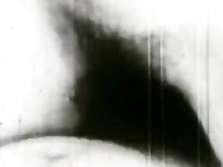 Booty Chick Doing Naughty Moves