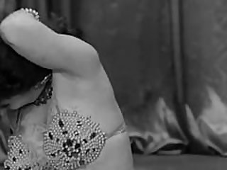 Hot Belly Dancing Model