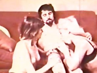 Peepshow Loops 399 70s and 80s - Scene 1