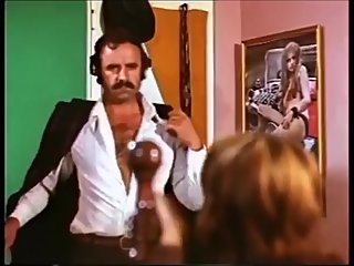 KAZIM KARTAL - YAMAN SIKICI ADAM - WIFE