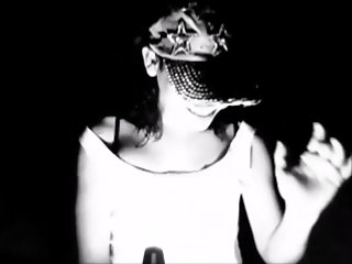 TU NOMBRE EN MAYÚSCULAS (Versión